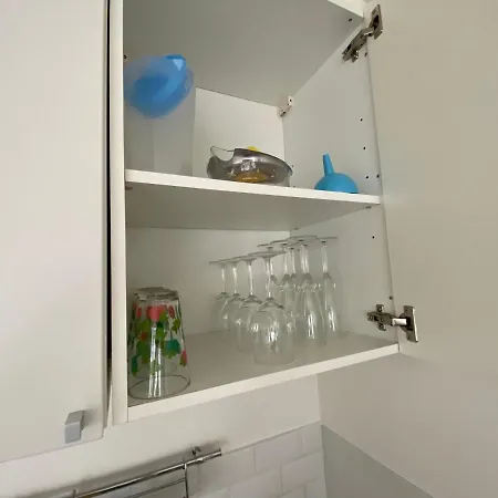 Morgane-balcon Couvert-wifi-pres Centre-linge Et Menage شقة *