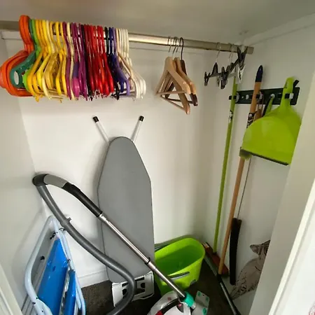 Morgane-balcon Couvert-wifi-pres Centre-linge Et Menage *