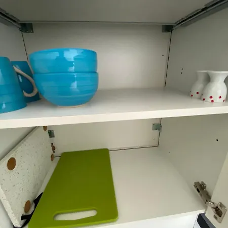 Morgane-balcon Couvert-wifi-pres Centre-linge Et Menage